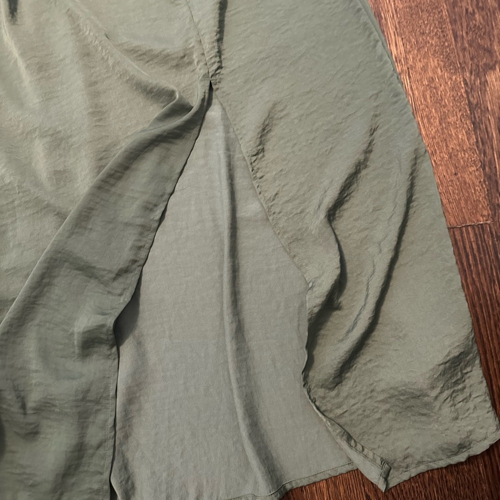 Gap Puff Sleeve Smocked Green Midi Dress - Picture 4 of 9